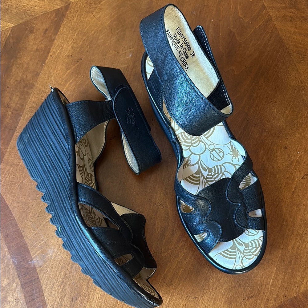 Fly London Women's Black Wedge Sandals ankle strap 38 EUC